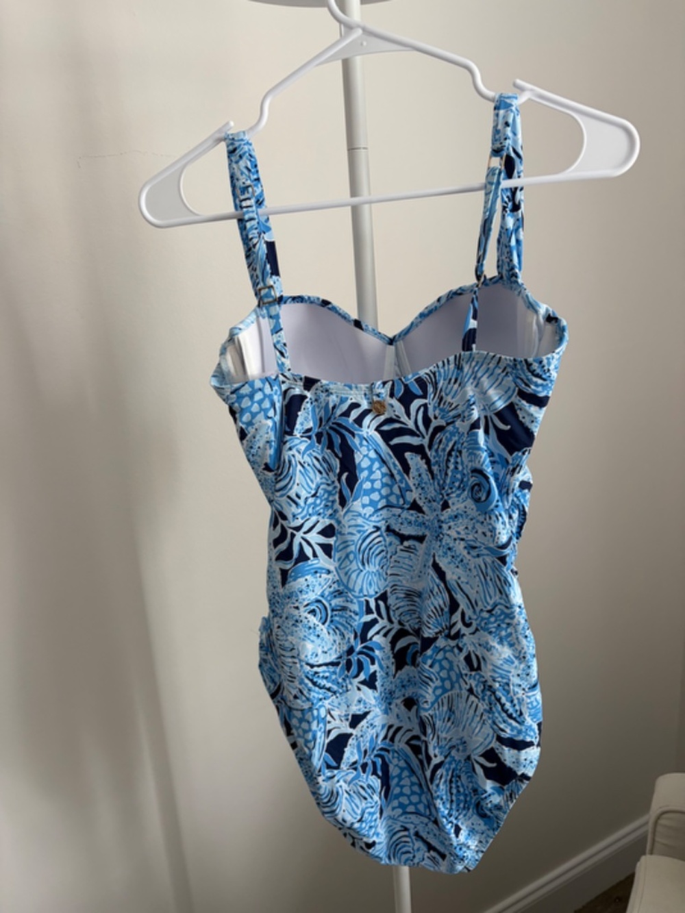 NWT Lilly Pulitzer Solaria One Piece - Picture 2 of 3